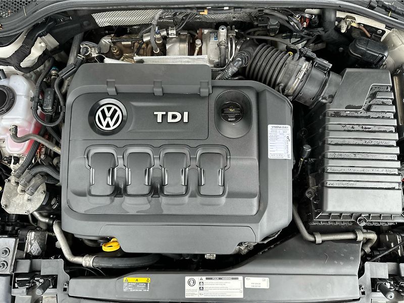 Volkswagen Arteon 2,0 BiTDi 176kW R-LINE 4x4 DSG - fotka 24 z 25