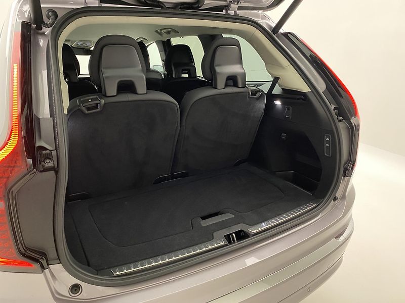Volvo XC90 (2025) B5 AWD AUT BRIGHT PLUS 7míst - fotka 24 z 76