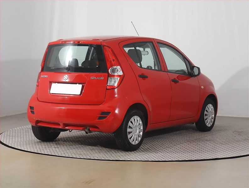 Suzuki Splash (2012) 1.0, Vyhř. sedaček - fotka 5 z 16