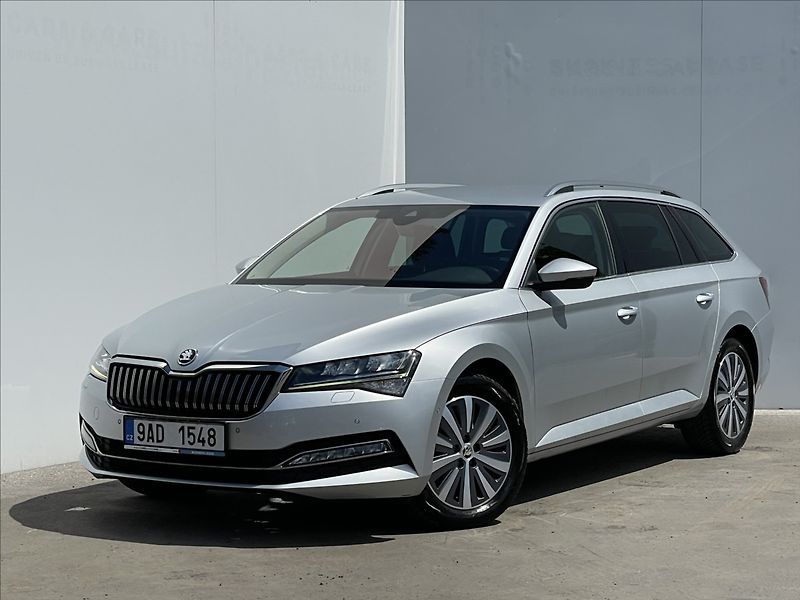 Škoda Superb 2,0 TDI Combi Style TAŽNÉ - fotografie inzerátu