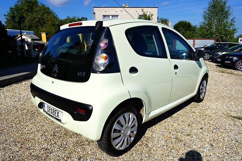 Citroën C1 (2009) 1,0 50 kW - fotka 4 z 26