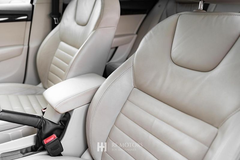 Škoda Octavia (2014) 1.6 TDI Elegance/Style - fotka 19 z 35
