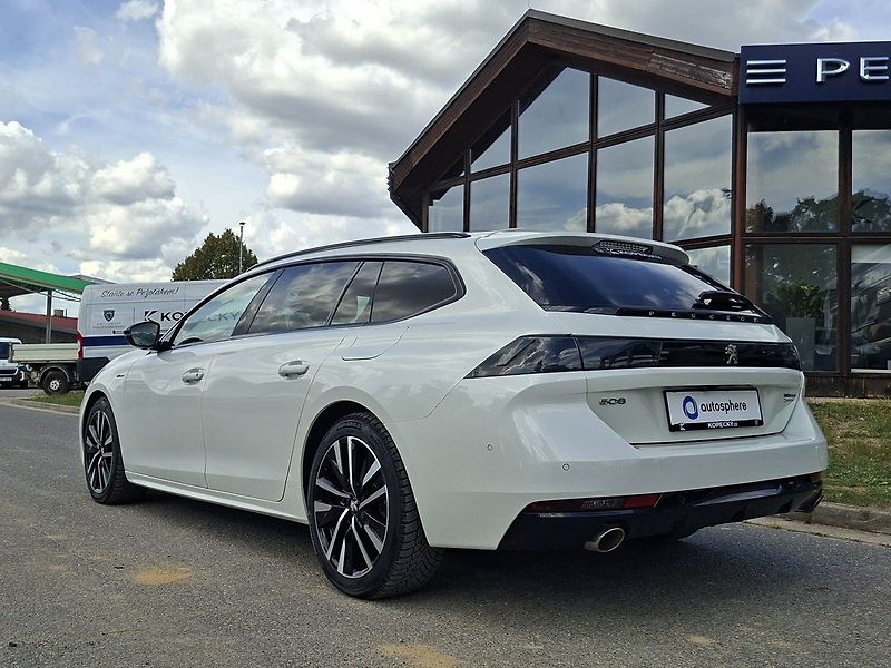 Peugeot 508 SW GT PACK HY 225k e-EAT8 - fotka 10 z 31