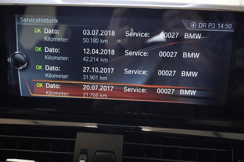 BMW X4 3.0 35D X-DRIVE M-SPORT - fotka 31 z 33