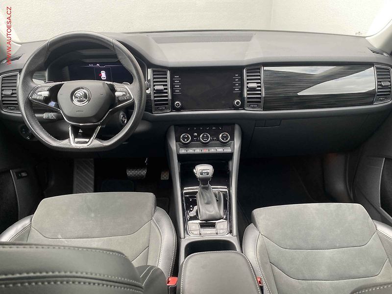 Škoda Kodiaq (2021) 2.0 TSi 4x4, 1.maj,ČR, Style - fotka 8 z 21