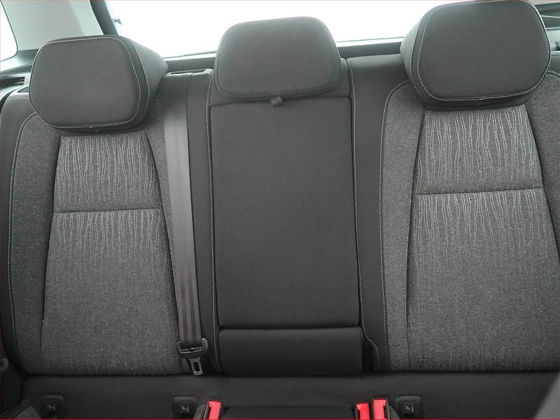 Škoda Karoq (2021) Style 2.0 TDI, Automat, ČR - fotka 10 z 17