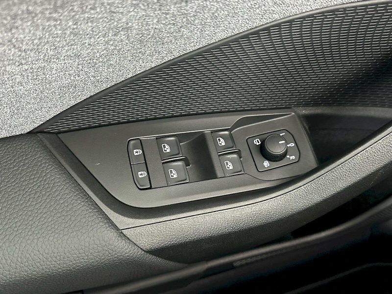 Škoda Octavia (2025) Combi 1.5TSI 110kW Top Selecti - fotka 27 z 33