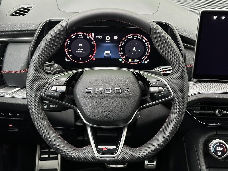 Škoda Kodiaq RS 2.0TSi DSG 4x4 265PS Matrix - fotka 22 z 54