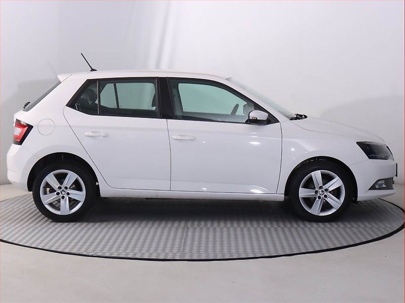 Škoda Fabia (2018) Ambition Plus 1.4 TDI - fotka 6 z 20