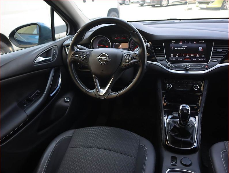 Opel Astra (2016) 1.6 CDTI, Serv.kniha, Navi - fotka 7 z 20