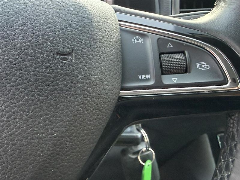 Škoda Karoq 1,6 TDI DSG / LED / záruka - fotka 27 z 34