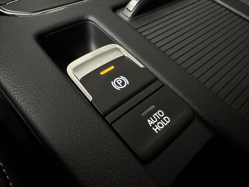 Volkswagen Arteon Shooting Brake 1,4 TSi  DSG eHybrid Elegance - fotka 40 z 44