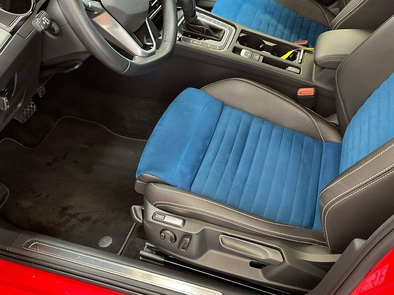 Volkswagen Passat (2024) 2.0 TDI 110kW BMT DSG Elegance - fotka 12 z 20