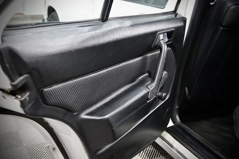 Mercedes-Benz 190 D 2.5 OM602 W201 - fotka 20 z 32