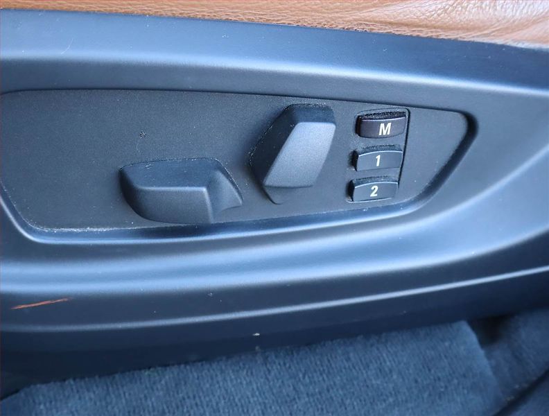 BMW X5 (2007) 3.0d, 4X4, Automat - fotka 22 z 23