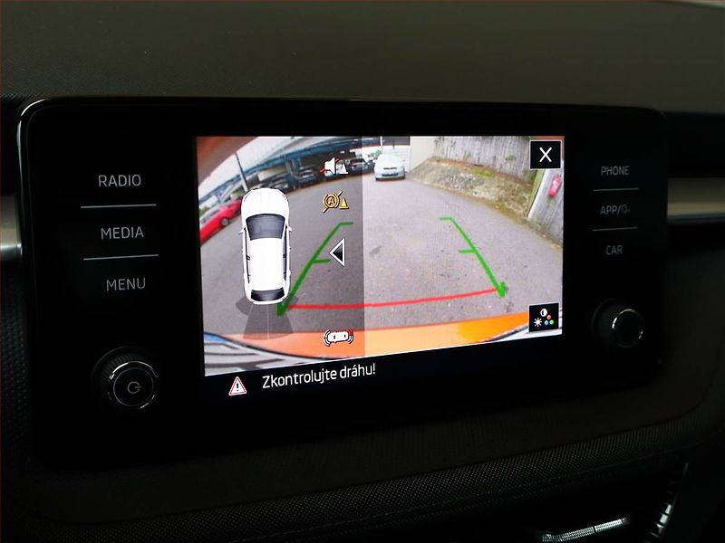 Škoda Fabia (2022) 1.0 TSI, Automat, Serv.kniha - fotka 15 z 19