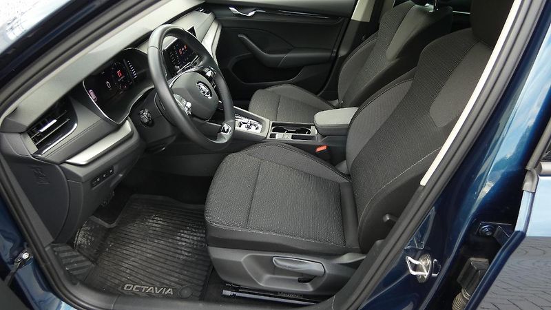 Škoda Octavia 1.5 TGI G-TEC 96kW DSG Ambitio - fotka 19 z 23