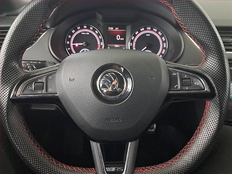 Škoda Octavia (2017) RS 2.0 TDI, Serv.kniha, Kůže - fotka 17 z 18