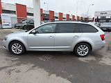 Škoda Octavia 1.6 TDi DSG - náhled 10