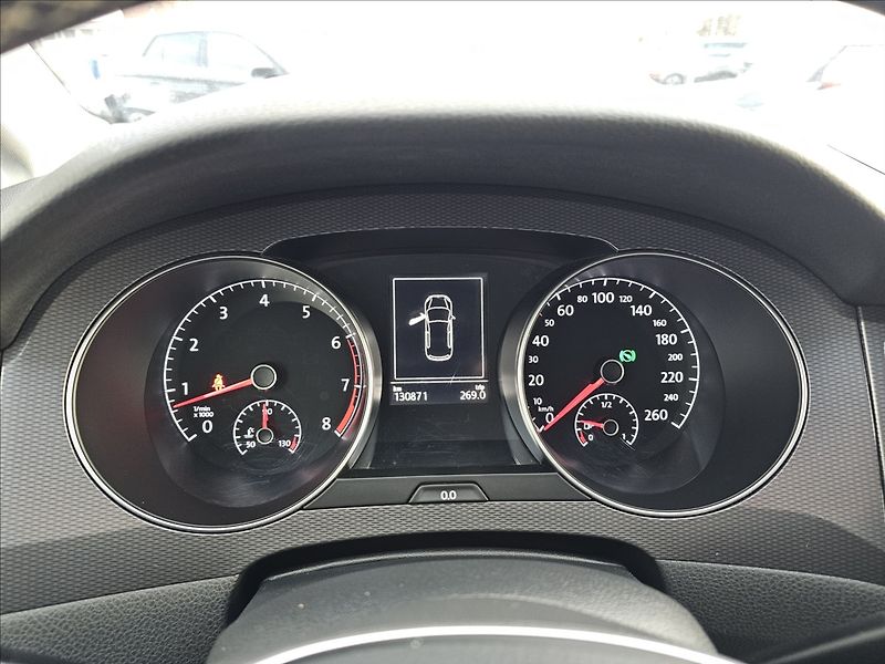 Volkswagen Golf Sportsvan 1,4TSi DSG LOUNGE NAVI STK - fotka 14 z 53