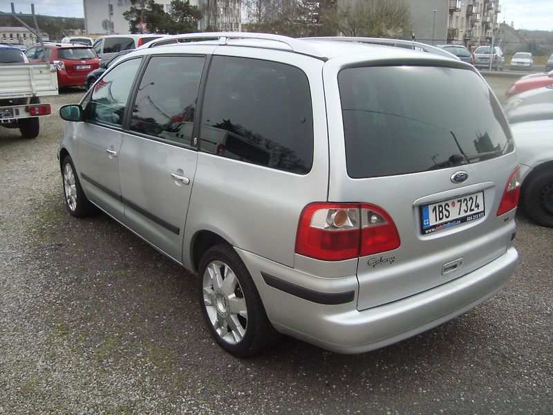 Ford Galaxy (2005) 1,9TDI - fotka 4 z 16