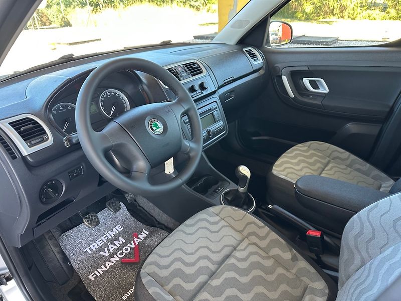 Škoda Roomster (2008) 1.4i KLIMA, PĚKNÝ STAV - fotka 5 z 15