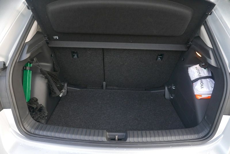 Škoda Fabia (2024) 1.0 TSI 85kW M6° Top Selection - fotka 27 z 31