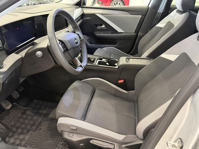 Opel Astra (2024) EDITION 1.2 TURBO - fotka 8 z 15