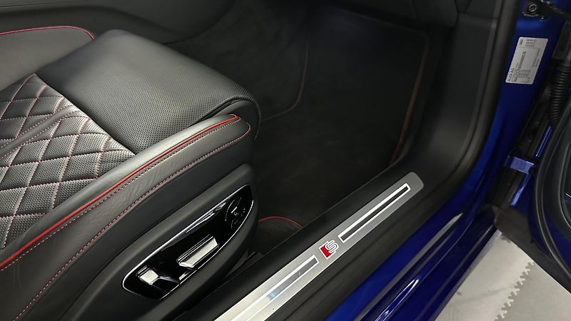 Audi S8 TOP STAV - fotka 50 z 51