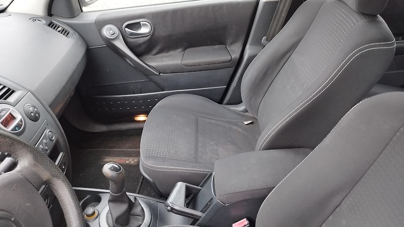 Renault Mégane (2005) 1.4I16V,volat- 608 081 843 - fotka 9 z 15
