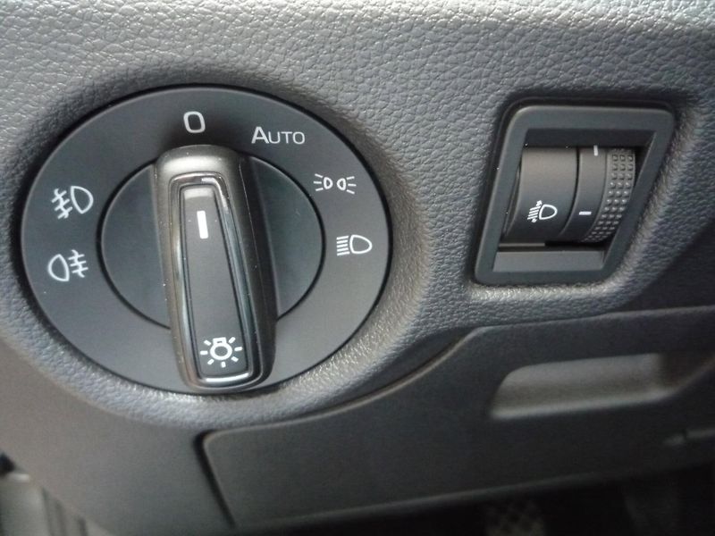 Škoda Kamiq (2025) 1,0TSi 85kW Selection - fotka 8 z 23