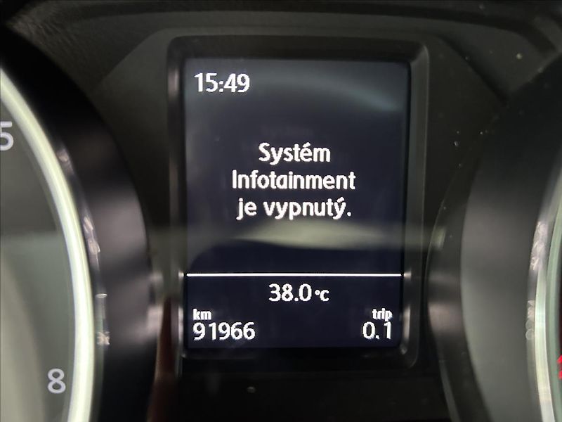 Volkswagen Polo 1,2   TSI,CROSS,SERVISKA,1.MAJ - fotka 13 z 26