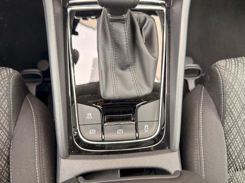 Škoda Karoq (2025) SEL TS 110/1.5 A7F - fotka 26 z 28