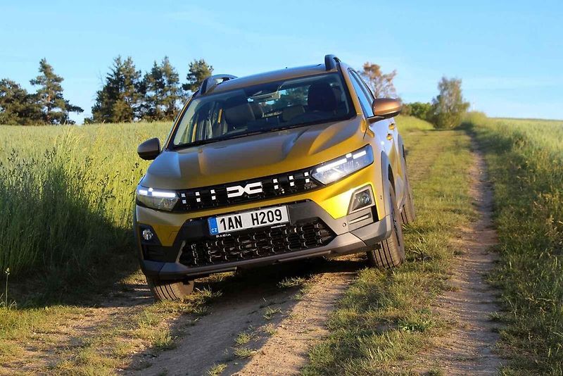 Dacia Sandero Stepway je po modernizaci opět o něco atraktivnější.