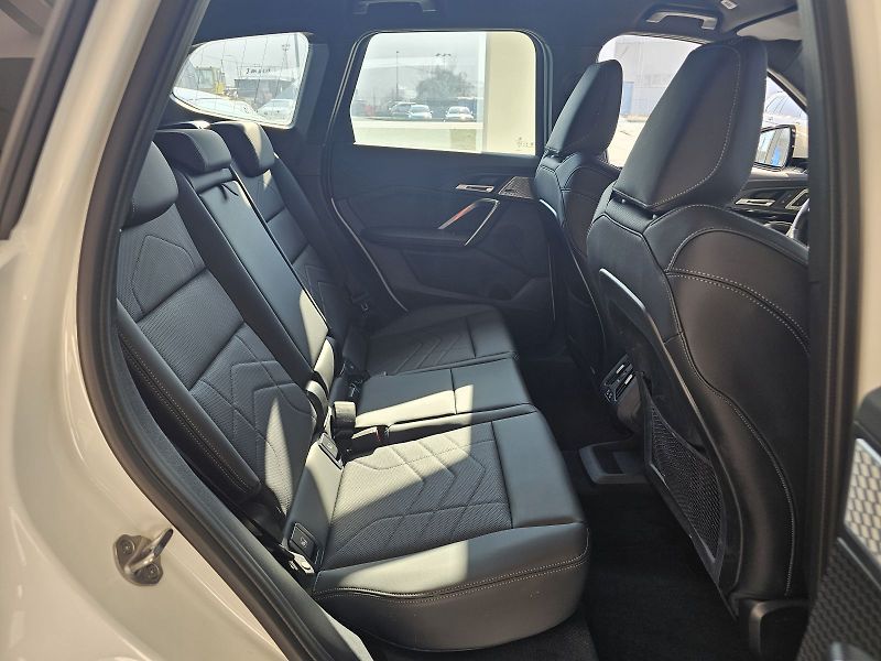BMW X1 xDrive20d M Sport - fotka 18 z 27