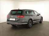 Volkswagen Passat (2017) Alltrack 2.0 BiTDI, 4X4 - náhled 4