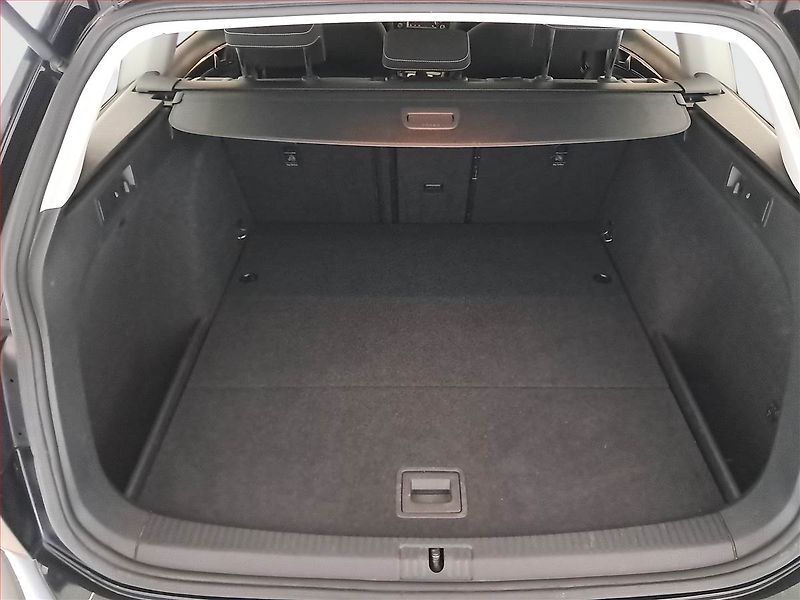 Volkswagen Golf (2014) Highline 1.6 TDI, Navi - fotka 14 z 16