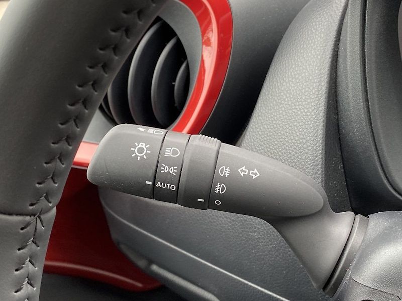 Toyota Aygo 1.0i, ČR-1m, Style, záruka - fotka 16 z 27