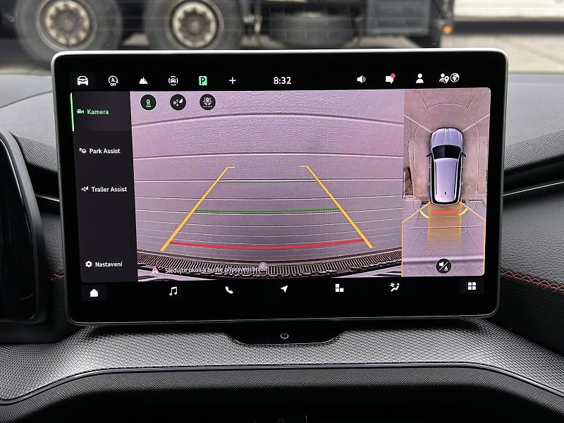 Škoda Kodiaq RS DSG 4x4 265PS Matrix-LED He - fotka 37 z 50