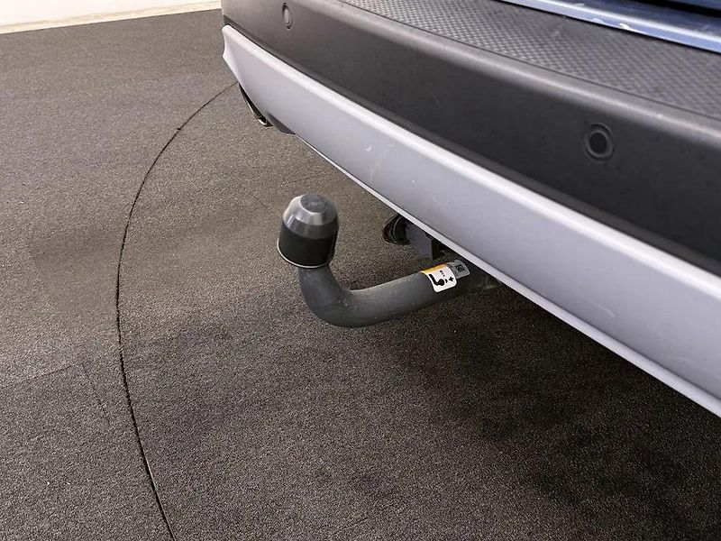 Ford Kuga 2.5PHEV 140kW Titanium DPH TZ - fotka 14 z 14