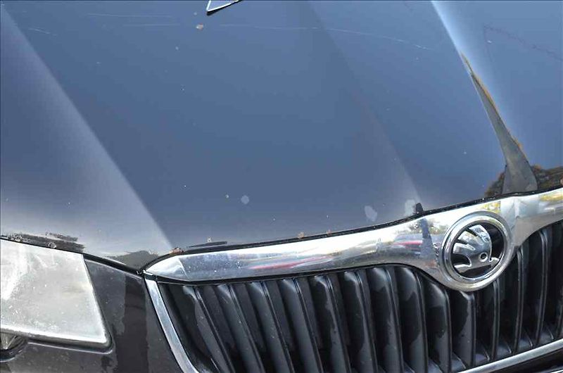 Škoda Superb (2011) 2,0 TDI - fotka 10 z 35