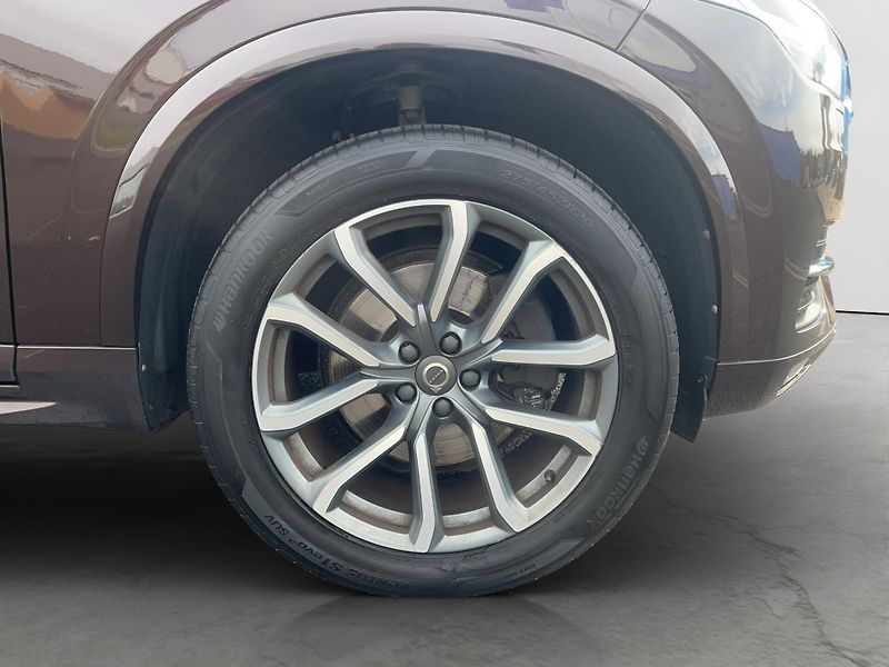Volvo XC90 (2019) D5, 4X4, VZDUCH, Inscription - fotka 21 z 23