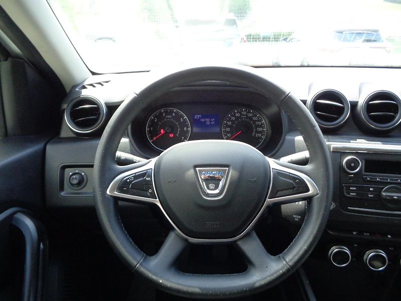 Dacia Duster 1,5 dCi 1.majitel CZ - fotka 11 z 18