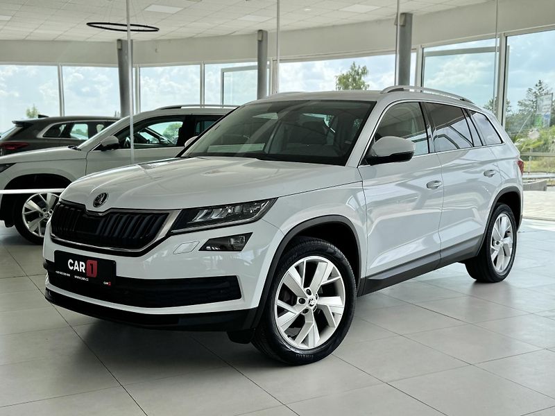 Škoda Kodiaq 1,4TSI DSG*STYLE*Tažné*7MÍST - fotka 1 z 38