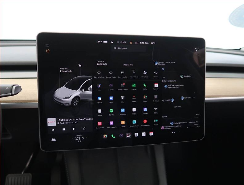 Tesla Model Y (2023) RWD LFP 60kWh, SoH 95% - fotka 17 z 33