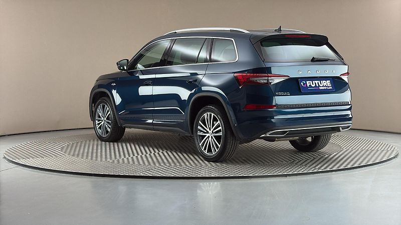 Škoda Kodiaq 2.0 TDI DSG 4x4 L&K - fotka 2 z 34