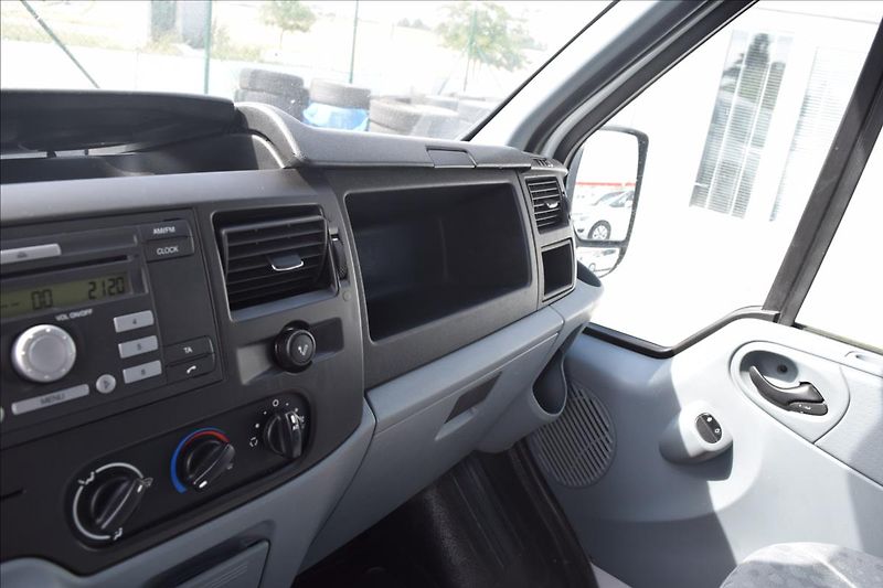 Ford Transit 2,2 d 92KW OBYTNÝ L4H4 - fotka 43 z 43
