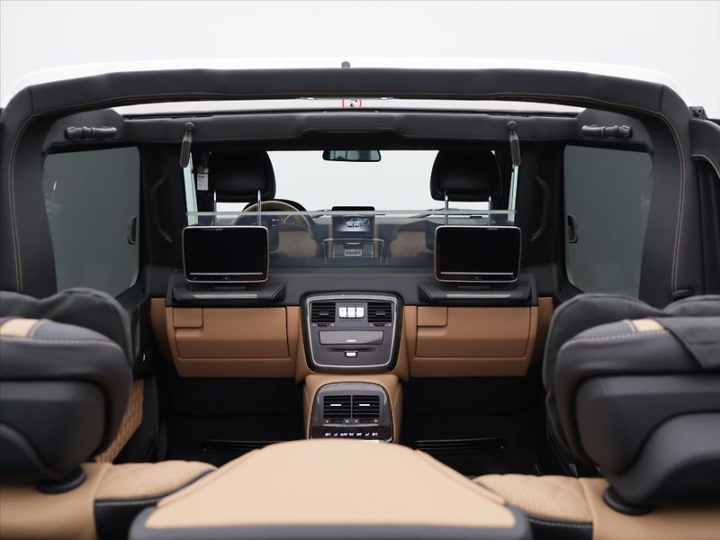 Mercedes-Benz Třídy G 6,0 650 Maybach Landaulet AMG - fotka 66 z 97