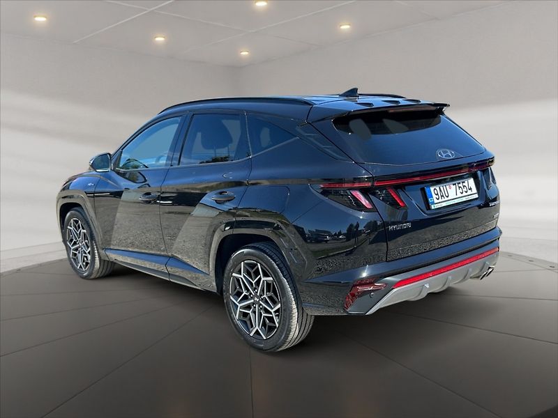 Hyundai Tucson 1,6 HEV 169 NL Style 4x4 AT - fotka 4 z 11