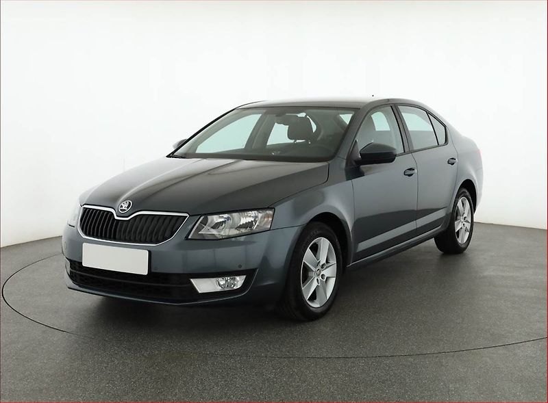 Škoda Octavia (2016) 1.6 TDI, Navi, Tempomat - fotka 2 z 17